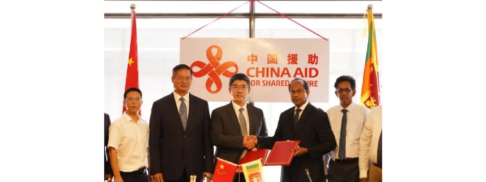 දිට්වා නිසා විනාශවූ පාලම් හදන්න චීනය සමග ගිවිසුමක්